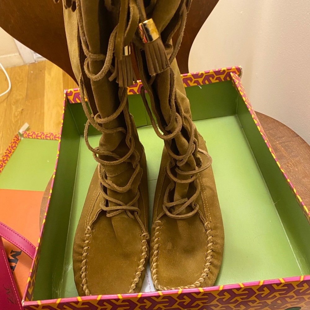 Tory Burch Suede Camel Moccasin Lace up Boots - Picture 5 of 16